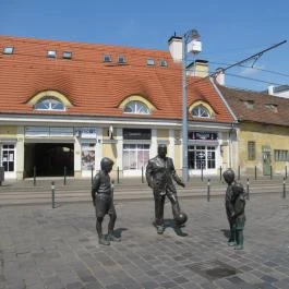 Puskás Ferenc szoborcsoport Budapest - Egyéb
