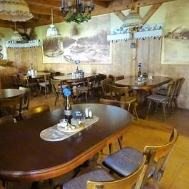 Puskás Sörkert, Fertőrákos - Belső