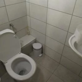 Quán Nón Luxury Budapest - Mosdó