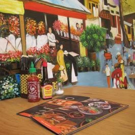 Quán Nón Luxury Budapest - Belső