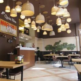 Quán Nón Luxury Budapest - Belső