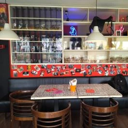 Quentin's Burger Budapest - Belső