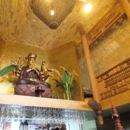 QUÍ Budapest Budapest - Egyéb