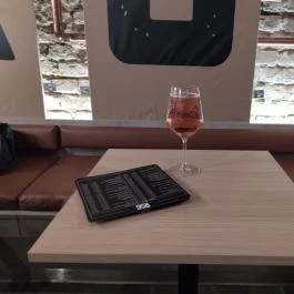 R56 Söröző Budapest - Étel/ital