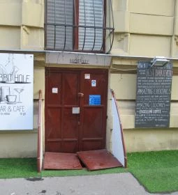 Rabbit Hole Bar & Café