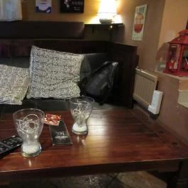 Rabbit Hole Bar & Café Budapest - Belső