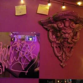 Rabbit Hole Bar & Café Budapest - Belső