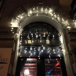 Rabbit Hole Bar & Café Budapest - Külső kép