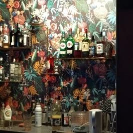 Rabbit Hole Bar & Café Budapest - Étel/ital