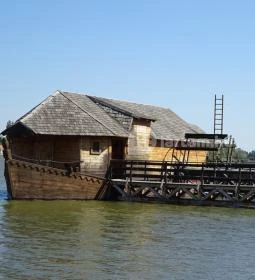 Ráckevei Hajómalom