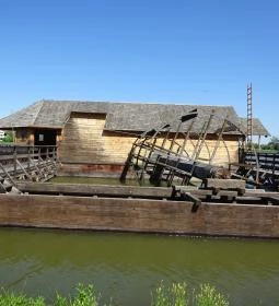 Ráckevei Hajómalom