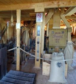 Ráckevei Hajómalom