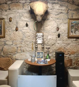 Rafa Coffe Cave