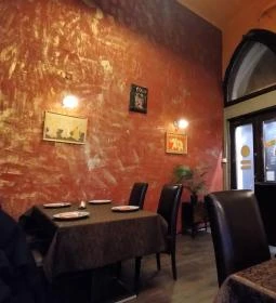 Rajdhani Indiai Étterem