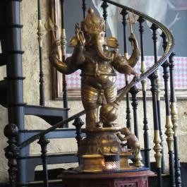 Rajkot Palace Budapest - Belső