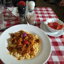 Rákóczi Étterem & Taverna Budapest - Étel/ital