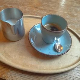 Rakwa Café Budapest - Étel/ital