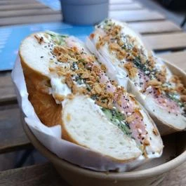 Random Bagel Bar Budapest - Étel/ital