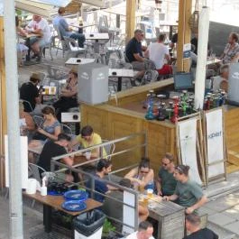 Raqpart Budapest - Külső kép