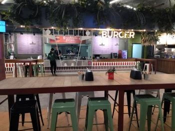 REBEL Burger & More - Árkád Budapest