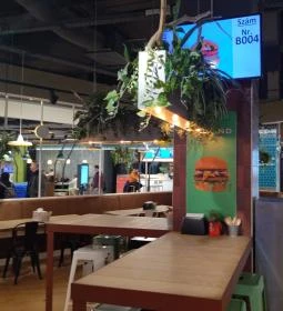 REBEL Burger & More - Árkád