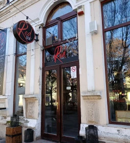 Red Bar