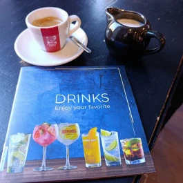 Red Bar, Miskolc - Étel/ital