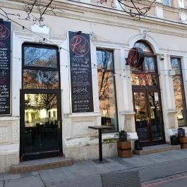 Red Bar, Miskolc - Külső kép