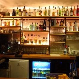 Refuge Bistro Budapest - Étel/ital