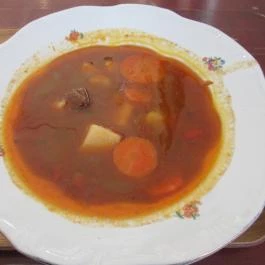 Reggel Délben Budapest - Étel/ital