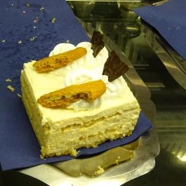 Regiment Étterem & Kávézó Budapest - Étel/ital