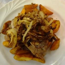 Regiment Étterem & Kávézó Budapest - Étel/ital