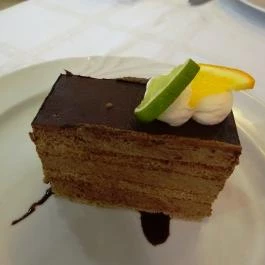 Regiment Étterem & Kávézó Budapest - Étel/ital