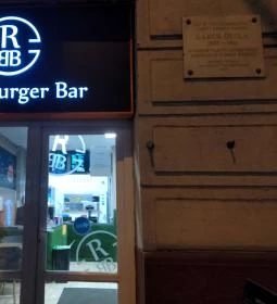 Relax Burger Bar Nyugati