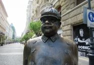 Rendőr szobor Budapest