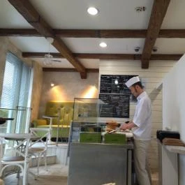 René Sushi Budapest - Belső