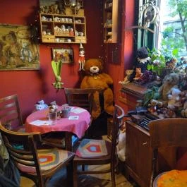 Rengeteg RomKafé - avagy Míves 3.0 Budapest - Belső