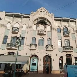 REÖK Kézműves Cukrászda, Szeged - Külső kép