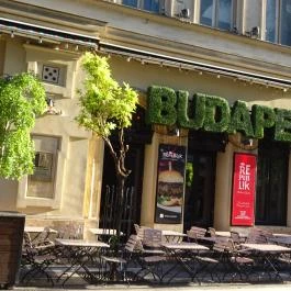 Republik Bistro & Garden Budapest - Külső kép