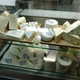 Rétki Kézműves Tejtermékek, Esztergom - Étel/ital