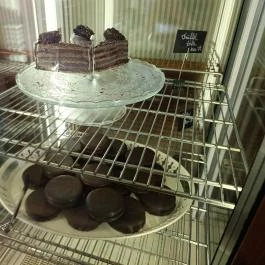 Utasellátó Kávéház & Bisztró Budapest - Étel/ital