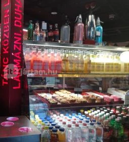 Retro Múzeum Bisztró