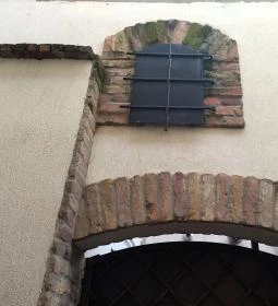 Rév közi falfestmény