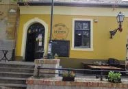 Révkapu Kávéház Vác