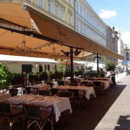 Rézkakas Bistro, Budapest - Belső