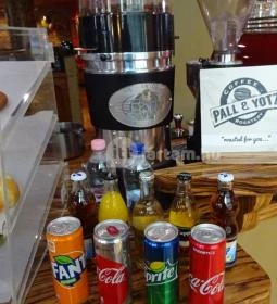 Rézkígyó Coffee House