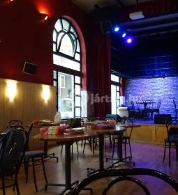 Rézkígyó Coffee House