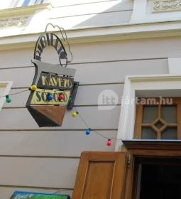 Ribillió Kávézó & Söröző