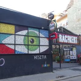 Ricsi's - World's Jewish Street Food, Budapest - Külső kép