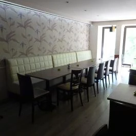 Ring Café & Gourmet Burger Bar Budapest - Belső